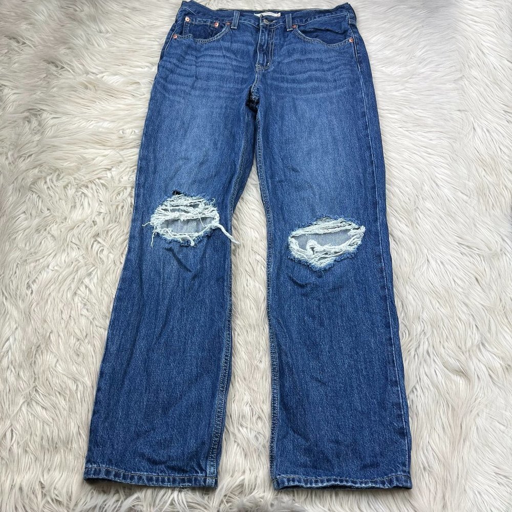 Levi's Women's Busted Knee Distressed Low Pro Straight Jeans‎